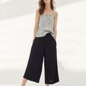 Madewell wide-legged black crepe pant